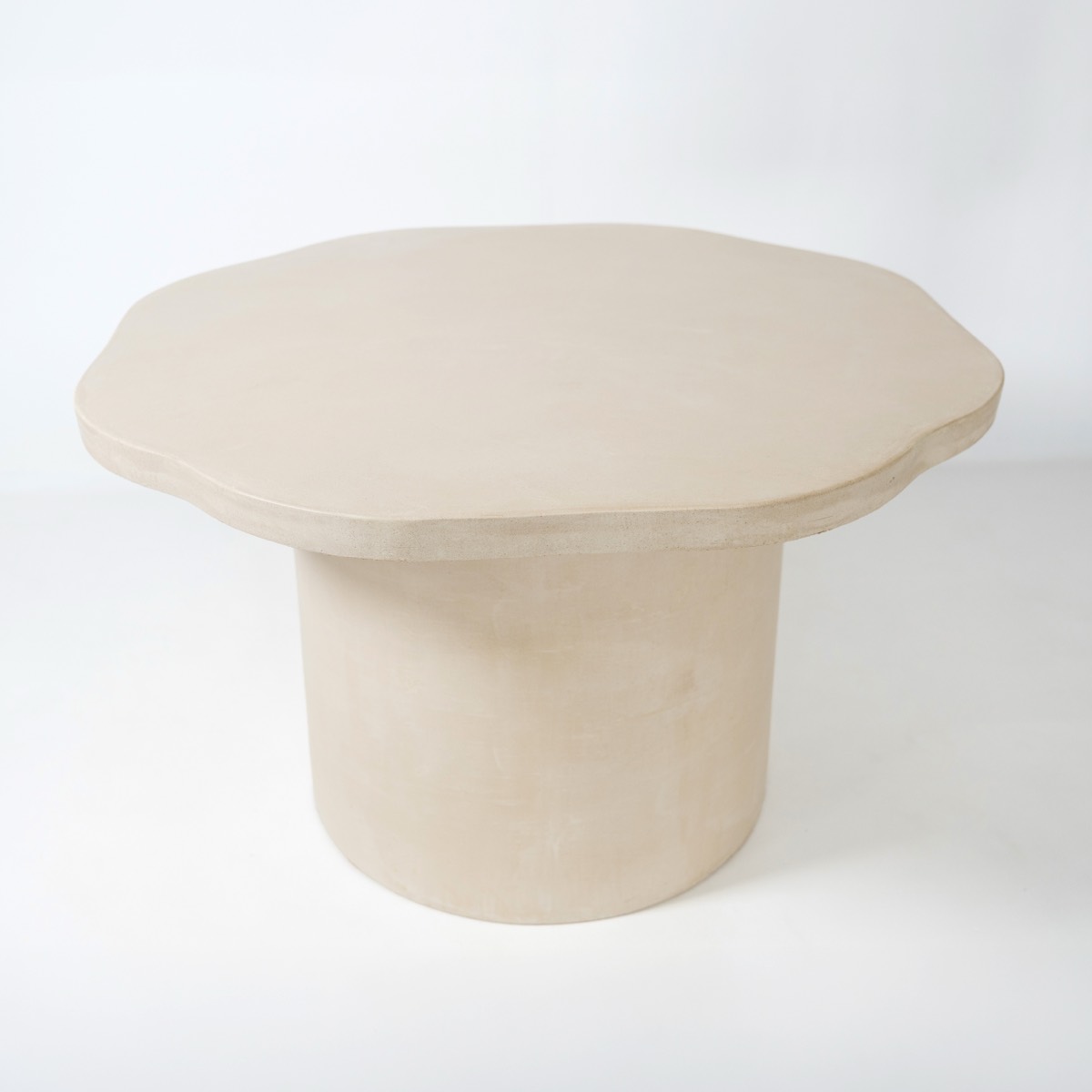 MESA DE COMEDOR ÉCLAT